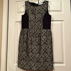 Loft sz 8 Gold and Black Fabric Dress, Black side and back panel, Back Zipper